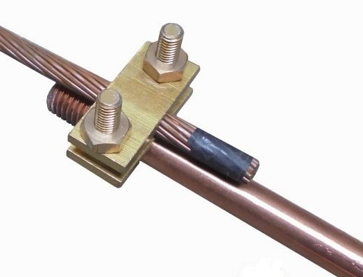 Kẹp đồng đầu cọc