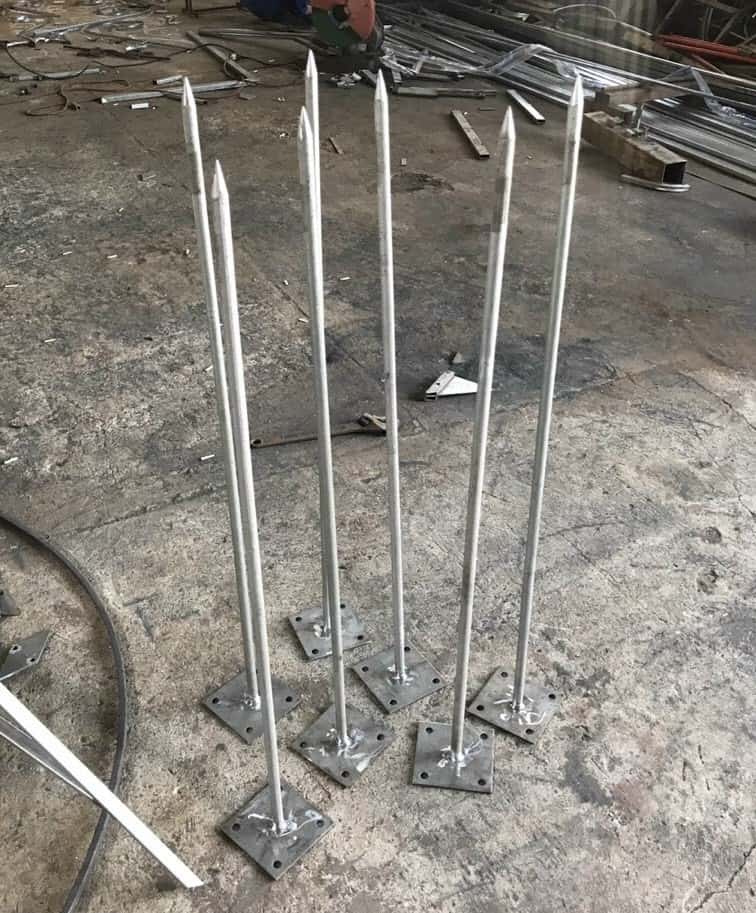cột thu sét mạ kẽm