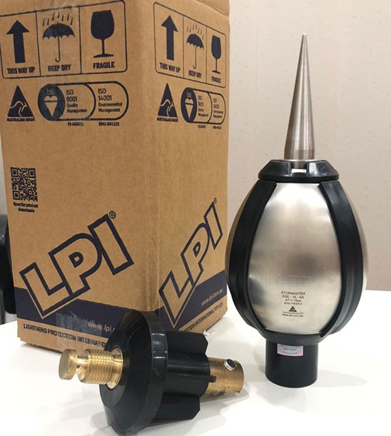 Kim thu sét Stormaster