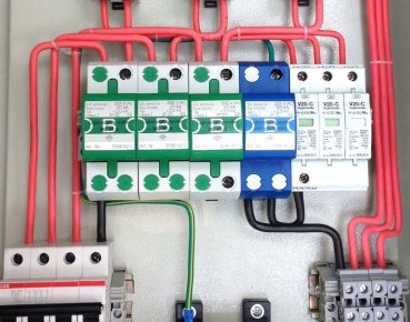 Lắp thiết bị cắt sét 3 pha OBO MC 50-B 3+1