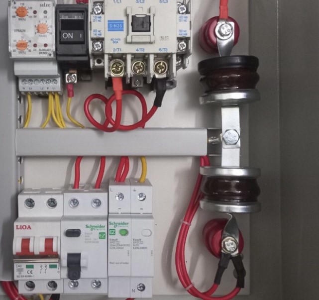 Lắp van chống sét hạ thế gz220