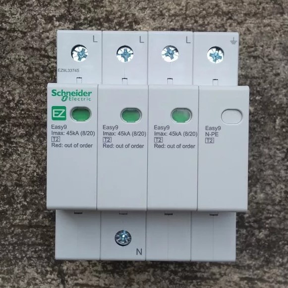 Chống sét lan truyền Schneider 3 Pha