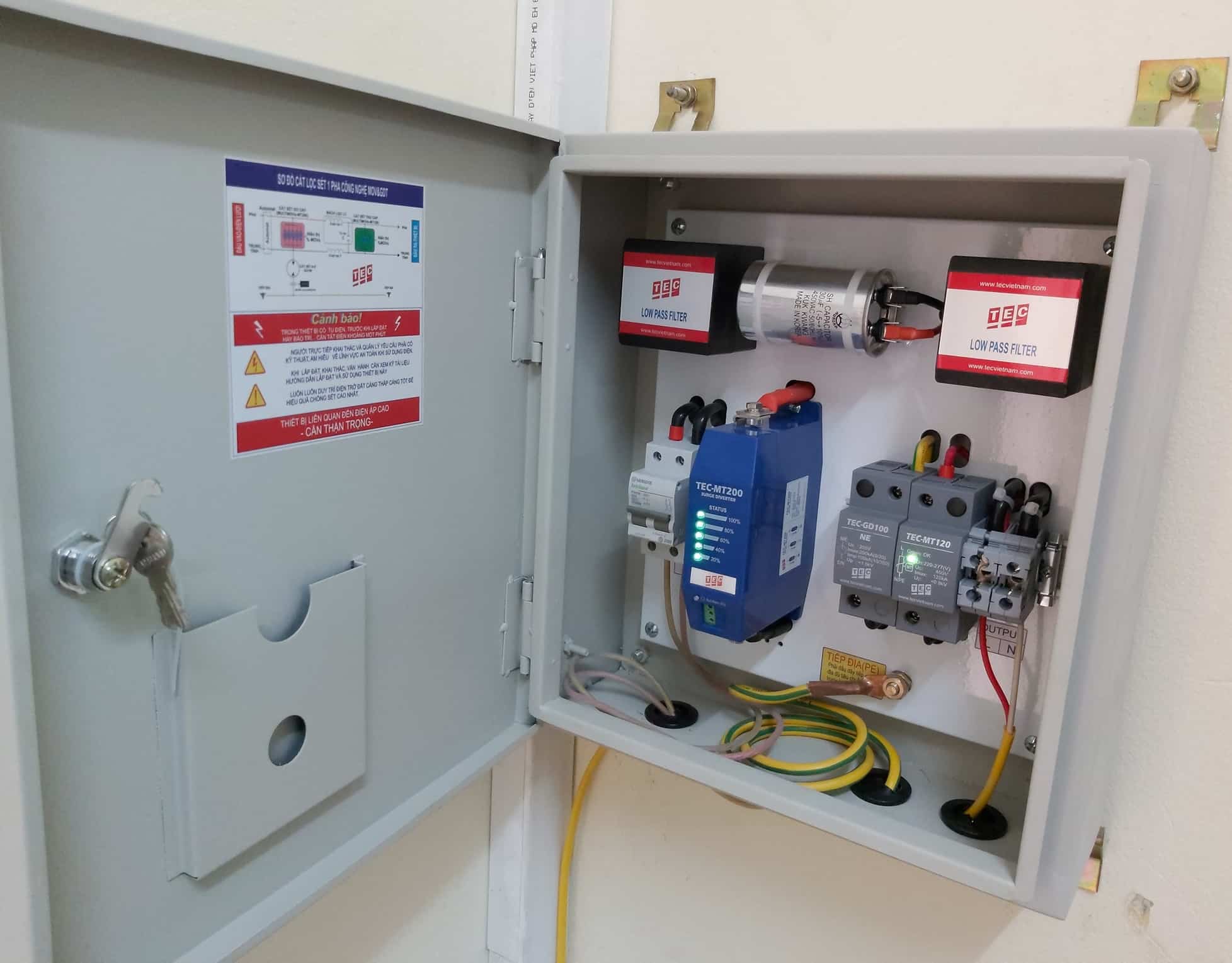 lắp đặt tủ cắt lọc sét 1 pha 63A TEC LP60-1P