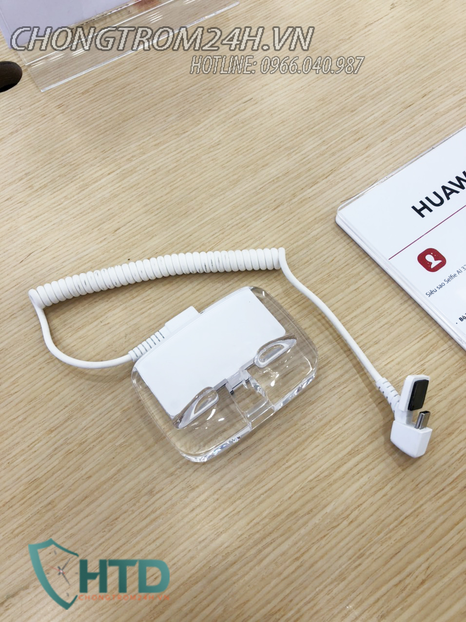 CHÂN ĐẾ TRƯNG BÀY ĐIỆN THOẠI V1090