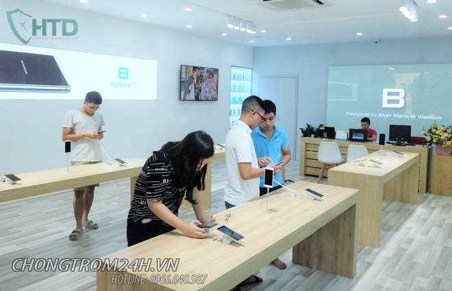 THiết bị chống trộm điện thoại trưng bày