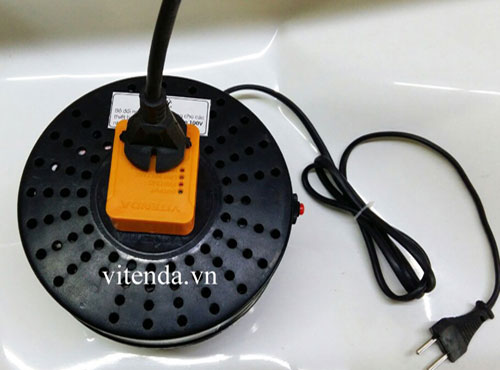 Bộ chuyển đổi điện áp 1500VA từ 220V sang 110V Vitenda