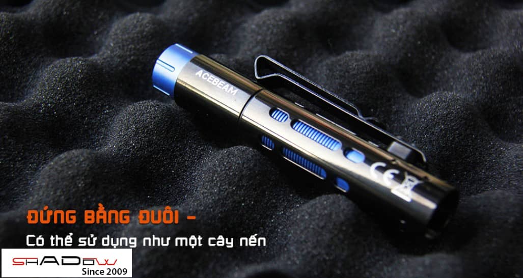 ACEBEAM RIDER RX siêu sáng với ánh sáng vàng