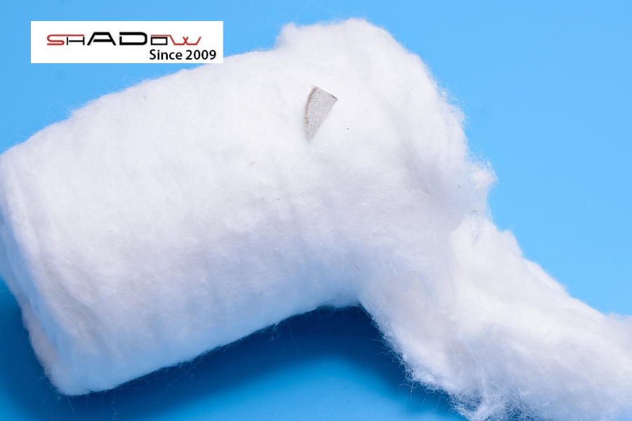 Bông gòn y tế là một trong những vật dụng cơ bản nhất