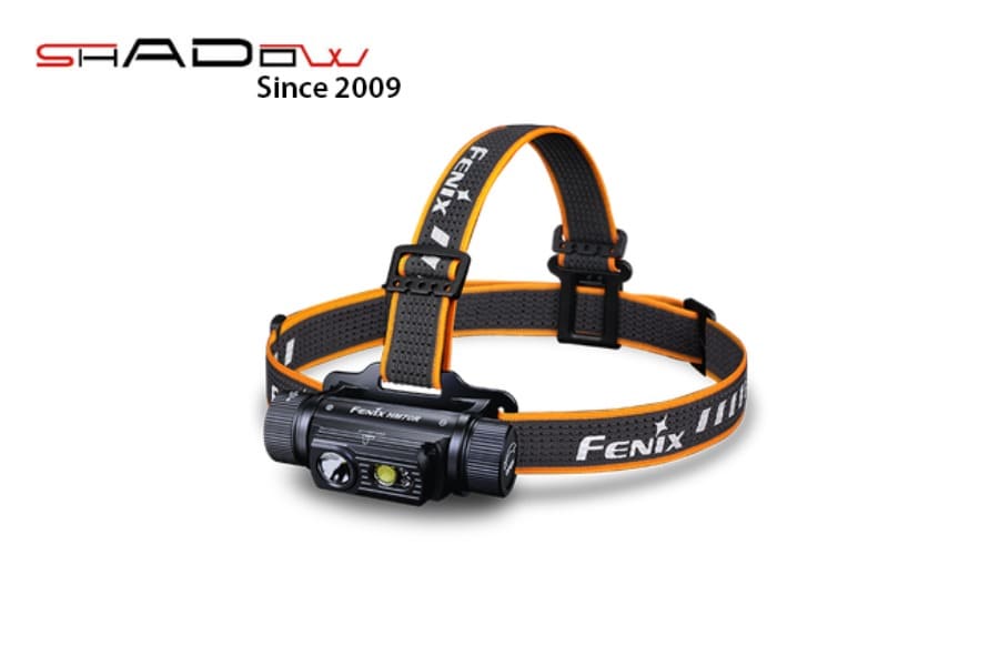 Bạn nên trang bị đèn pin đội đầu để thuận tiện cho việc sinh hoạt và di chuyển trong quá trình cắm trại tại Lảo Thẩn.