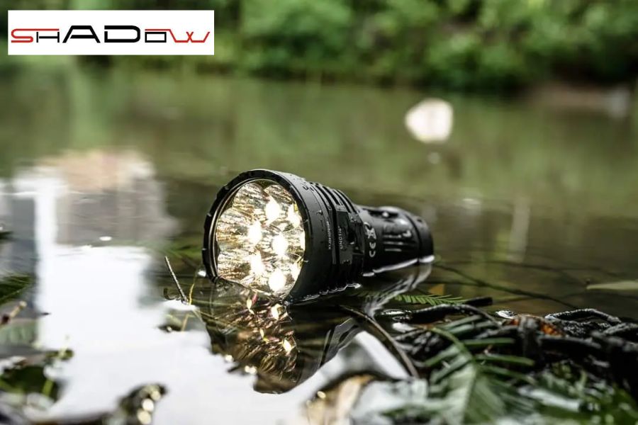 Đèn pin chống nước