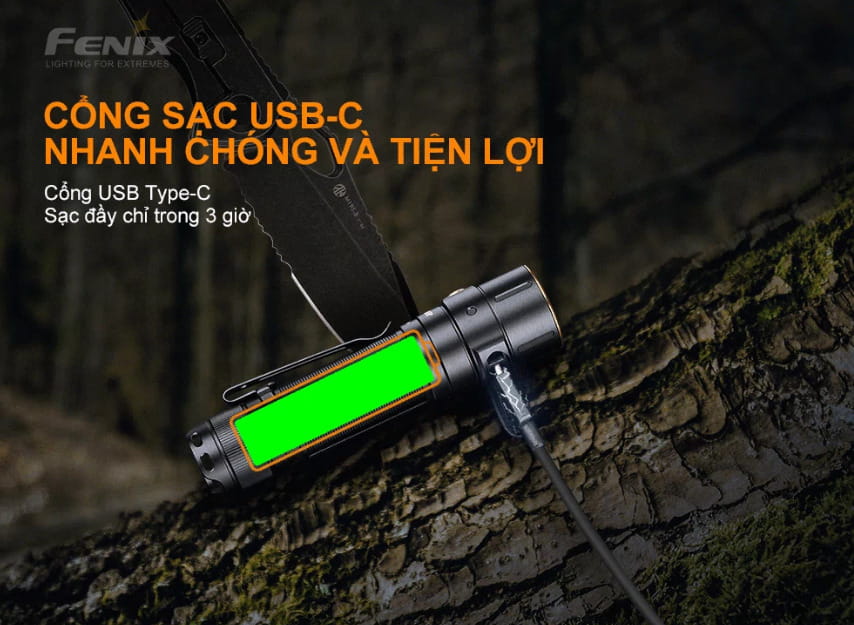 Cổng sạc của đèn pin 18650