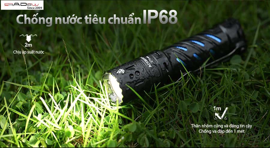 Đèn pin siêu sáng 2000 lumen ACEBEAM E70 Mini chống nước IP68