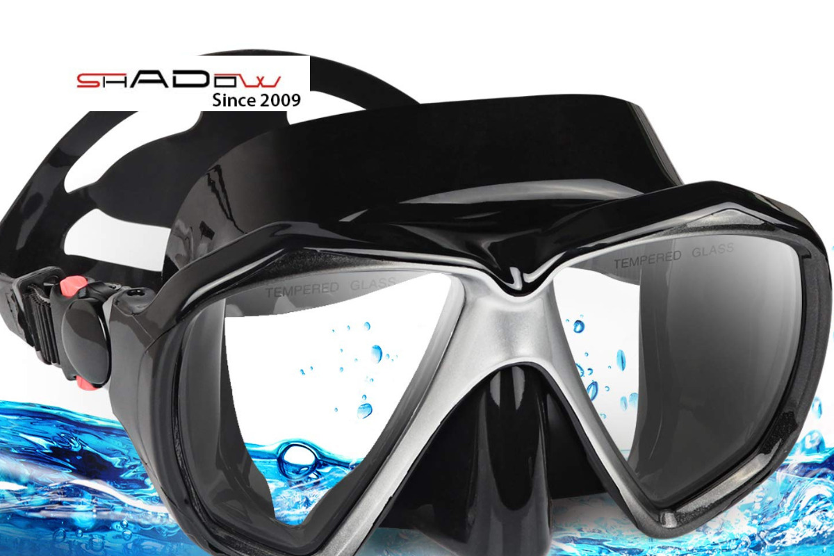 Mắt kính lặn biển