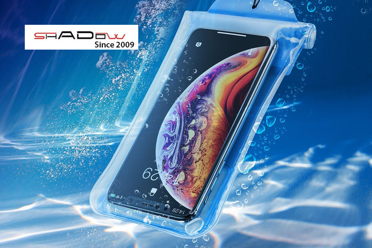 Máy ảnh dưới nước và case chống nước