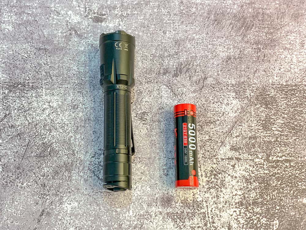 Model KLARUS XT21C là mẫu cây đèn chuyên dụng thuộc thế hệ mới của KLARUS