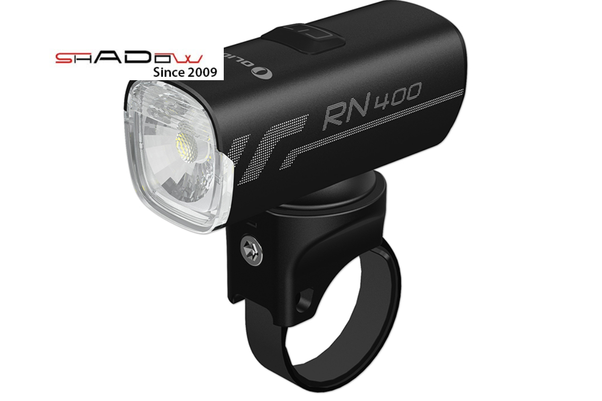 Đèn pin xe đạp Olight được chế tạo từ chất liệu bền bỉ, chống nước hiệu quả