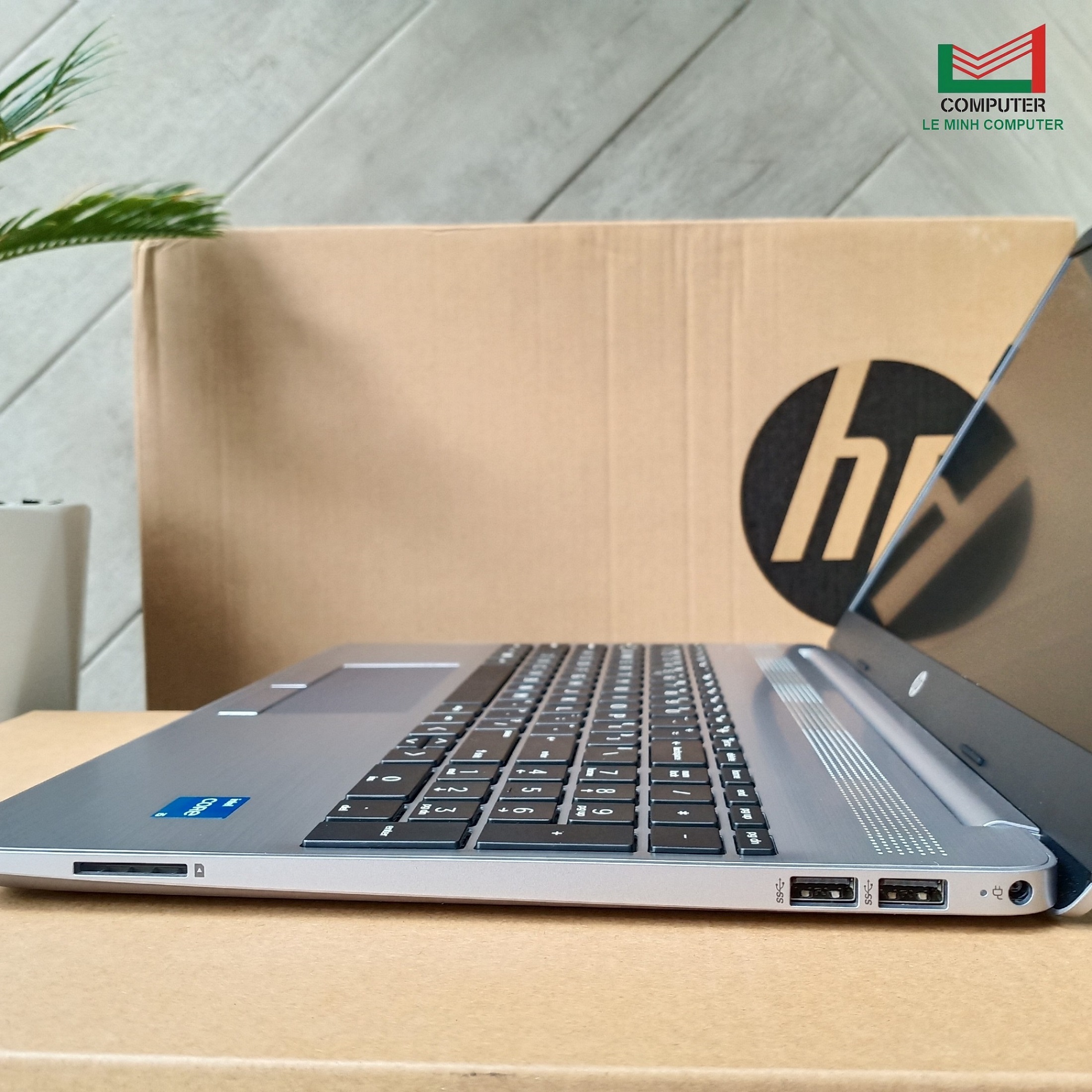 Laptop New HP 250 G8 CORE I5-1135G7, RAM 8GB , SSD 256GB NVME , 15.6