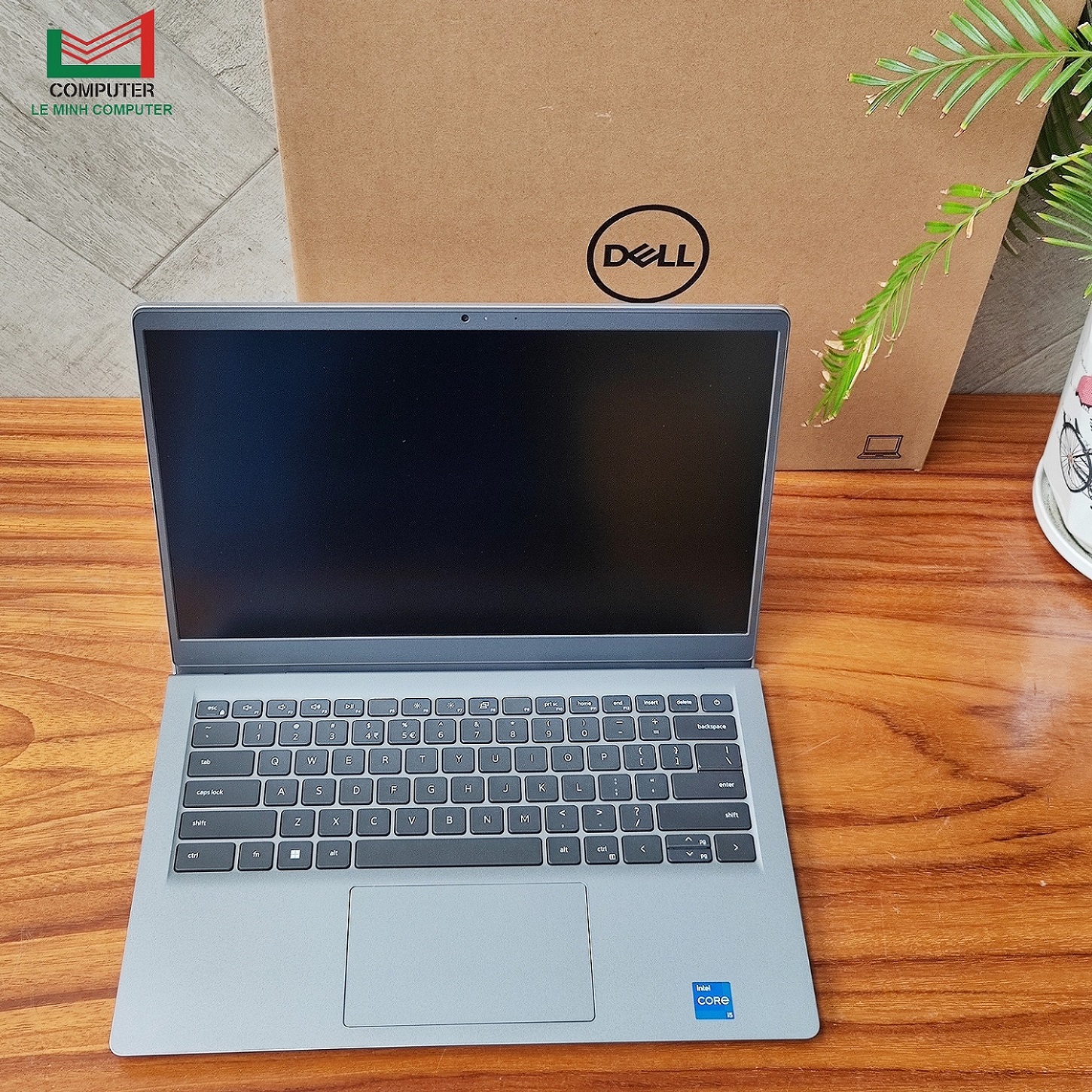 LAPTOP NEW DELL VOSTRO 3420 - CORE I5 1235U/ RAM 8GB/ SSD 512GB M2 NVME /14.0