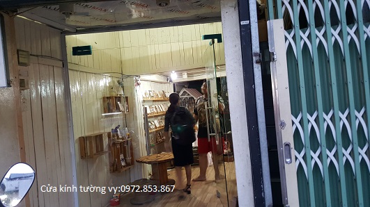 lắp đặt cửa kính,vách kính văn phòng
