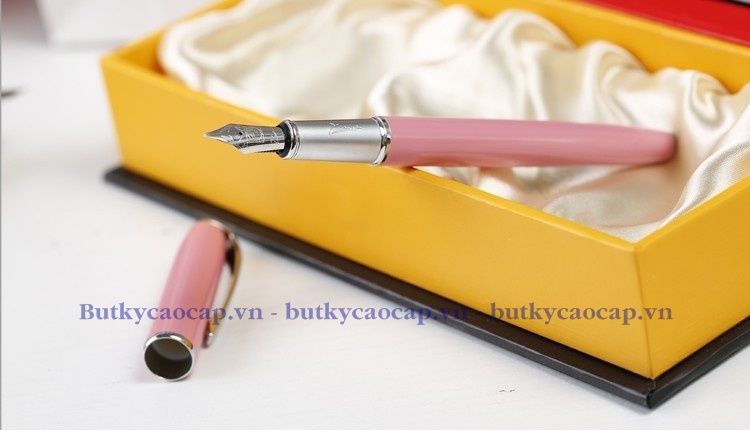 Bút máy Picasso PS-916 màu hồng