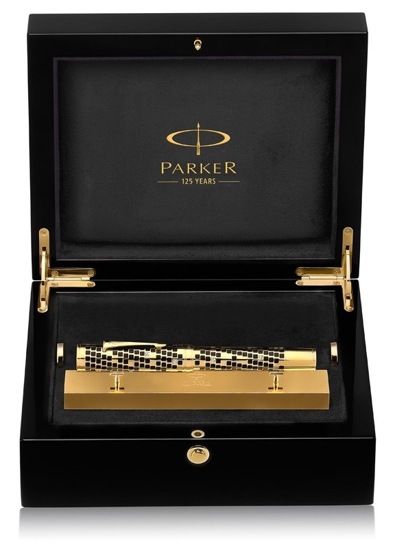 Bộ sản phẩm bút máy Parker Duofold Giant 125 Anniversary