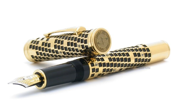 Bút máy Parker Duofold Giant 125 Anniversary Limited Edition