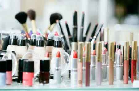Cơ hội và thách thức khi kinh doanh mỹ phẩm online Cơ hội và thách thức khi kinh doanh mỹ phẩm online