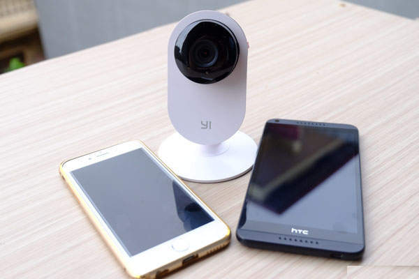 camera-theo-doi-xiaomi-yi-ip-tuong-thich-nhieu-smartphone.jpg