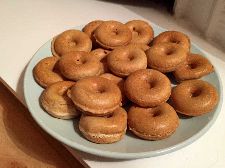 bánh rán hạt chia