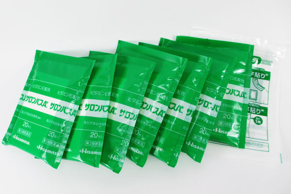 Miếng dán Salonpas Nhật