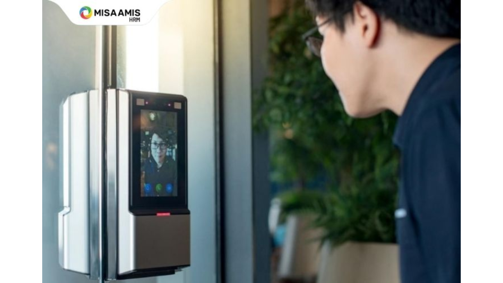 Máy chấm công nhận diện khuôn mặt