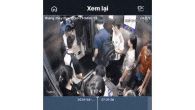 Sự cố thang đi lên bất ngờ