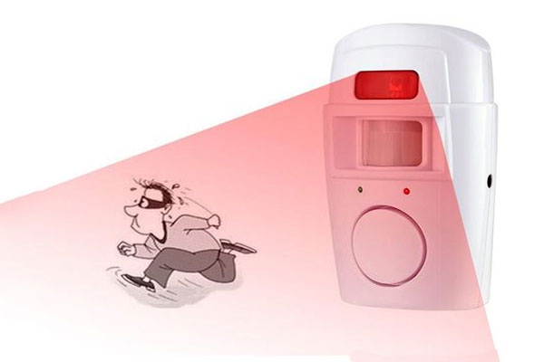 Lợi Ích Của Thiết Bị Báo Động Gắn Cửa