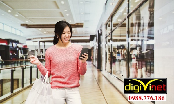 THi công hệ thống điện nhẹ tại trung tâm thương mại yêu cầu rất cao.