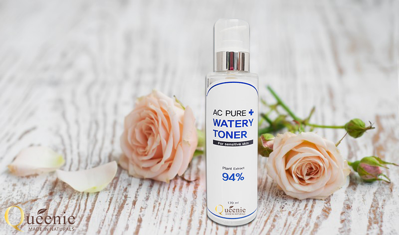 Mỹ phẩm Queenie nước hoa hồng trị mụn kháng viêm cho da nhạy cảm & da mụn