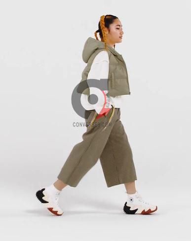 Converse Run Star Motion