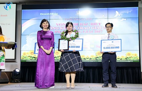 Phan Huỳnh Xuân Thịnh - Student of BAOU achieved 3th prize "Lương Văn Can's Talent 2016"