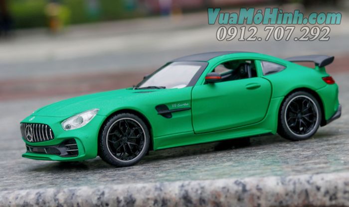 Mô hình tĩnh xe ô tô oto Mercedes AMG GTR tỉ lệ 1:24 hãng chezhi