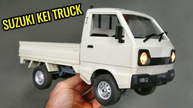 Xe ô tô địa hình Suzuki WPL D12