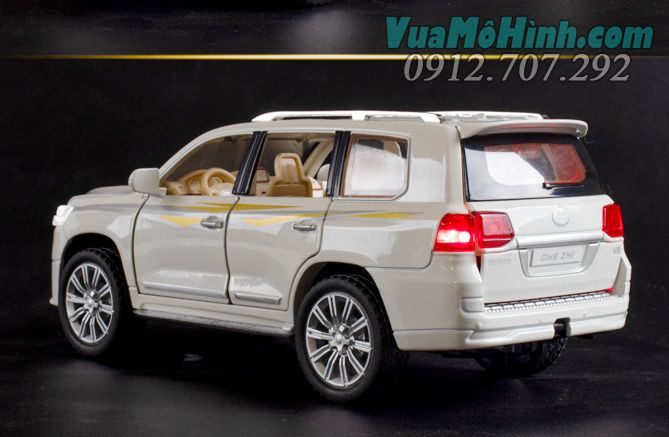 Mô hình xe ô tô Toyota Land Cruiser PRADO tỉ lệ 1:24