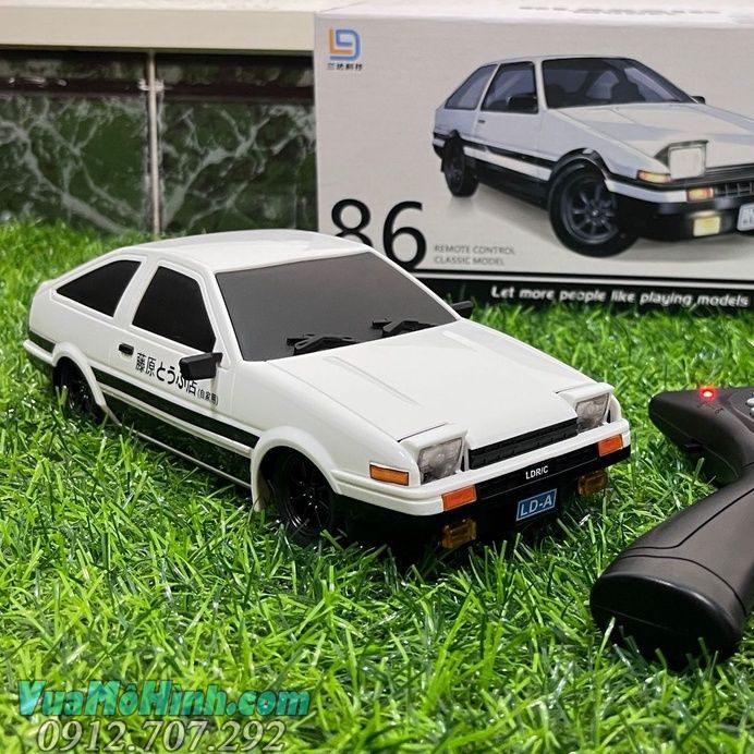 Ô tô điều khiển từ xa AE86 tỉ lệ 1/18 mô hình xe toyota cổ đồ chơi xe hơi