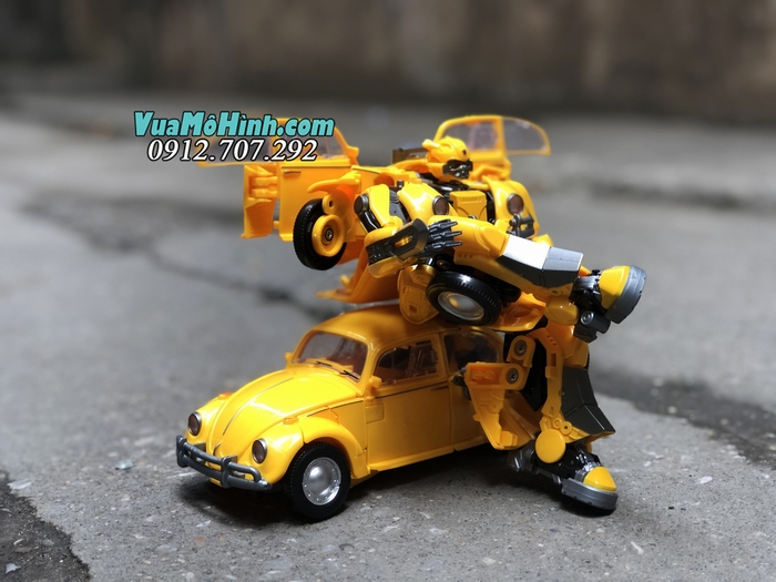 H6001-3 Bumblebee Transformers Black Mamba - Mô hình người máy robot biến hình xe ô tô Urbana 500 BMB transformer