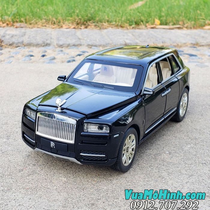 Mô hình siêu xe ô tô Rolls Royce Cullinan tỉ lệ 1:24