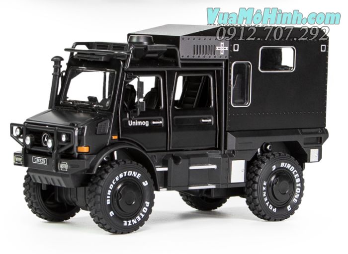 Mô hình tĩnh xe ô tô Mercedes-Benz Unimog tỉ lệ 1:28