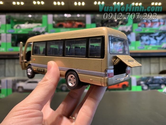 mô hình tĩnh diecast xe ô tô buýt chở khách bus toyota coaster tỷ lệ 1:32 , đồ chơi xe hơi oto 4 bánh bằng kim loại