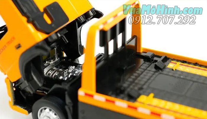 Mô hình xe tải cứu hộ dài chuyên dụng dạng thớt VOLVO tỉ lệ 1:50