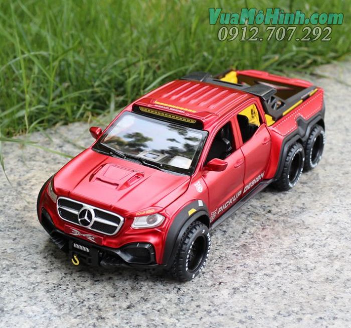  Ô tô mô hình tĩnh Mercedes Benz X-CLASS Exy Monster 6X6 