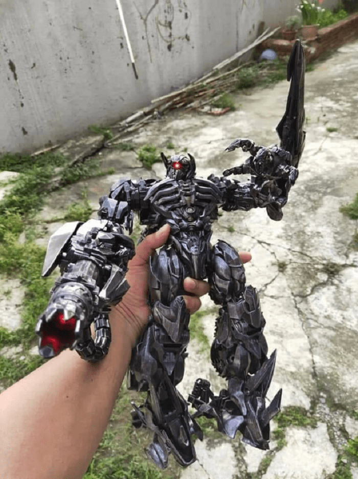 Mô hình Transformer Shockwave ZS-01 bmb zs 01