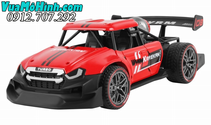 xe đua phun nhả khói vỏ kim loại thép điều khiển từ xa