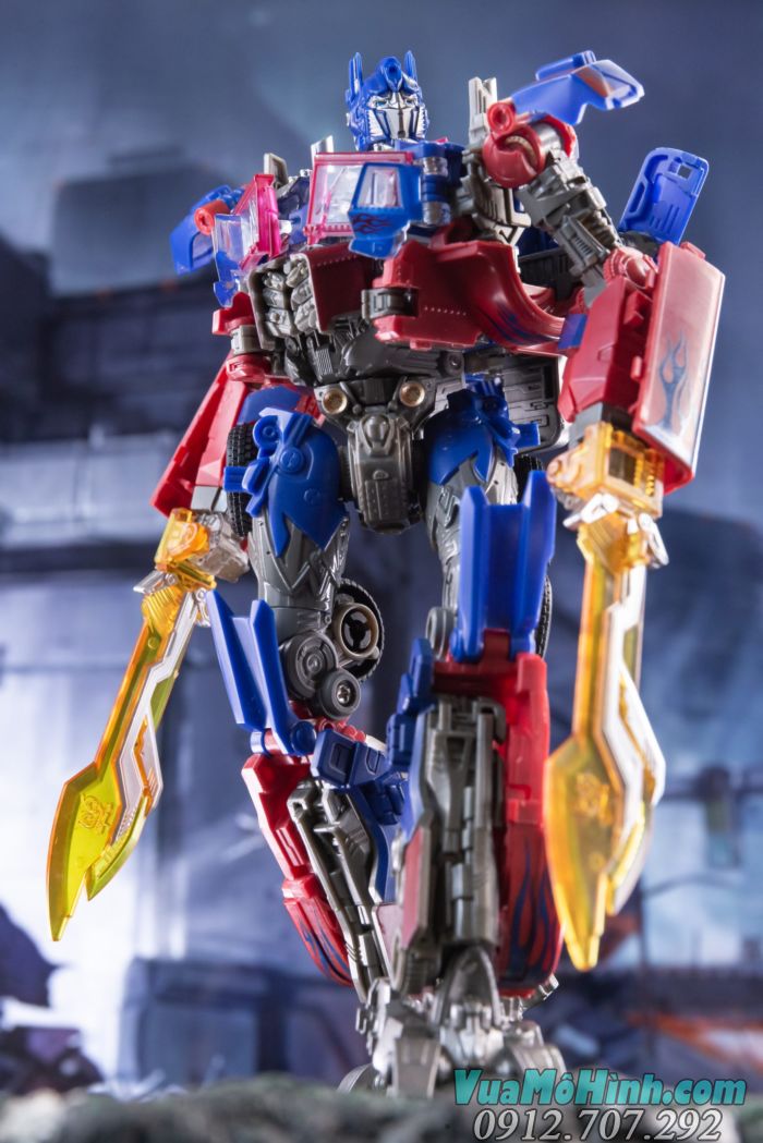 Mô Hình Tranformers Baiwei TW1022 Optimus Prime robot lắp ráp biến hình